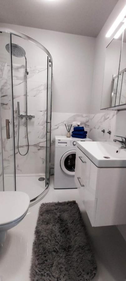 Bezagenta Mozart6 Studio Easy Access To City Wifi Varşova Dış mekan fotoğraf
